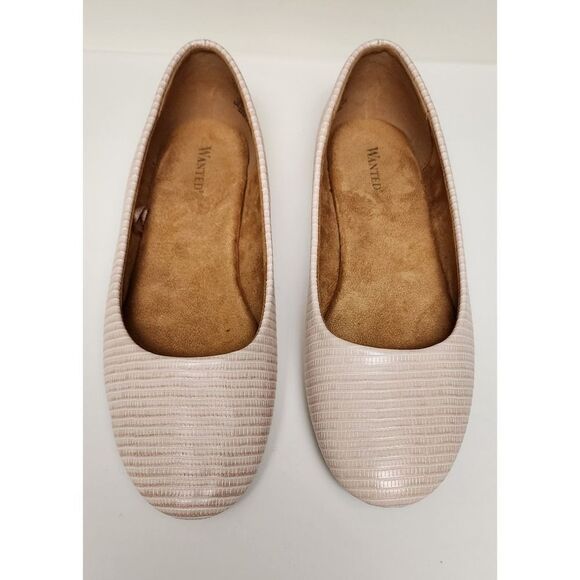 Wanted Margo Memory Foam Pink Ballet Flats
US 9 - Picture 2 of 7